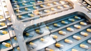 Sanidad-distribucion-medicamentos-manipulados-fabricante_774832568_2055061_1020x574